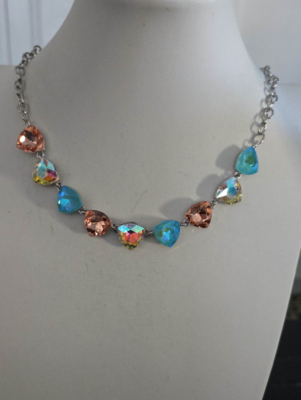 Paparazzi Oil Spill Gem Necklace NWT